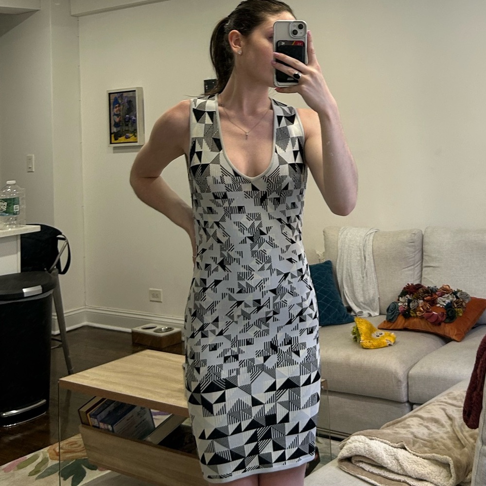 BCBGMaxAzria Blue and Gray Geometric Midi Dress